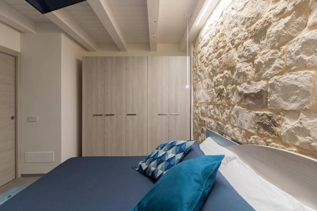 Lovely Modern Apartment Модика Экстерьер фото